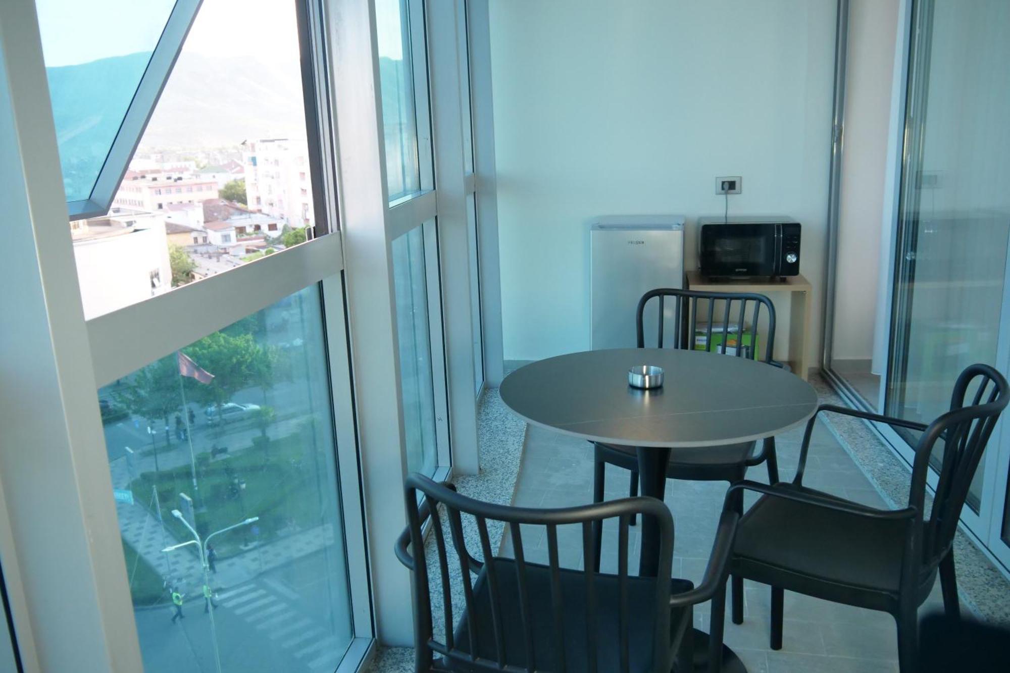 Stay-Five Rooms & Apartments Shkodra Exterior foto