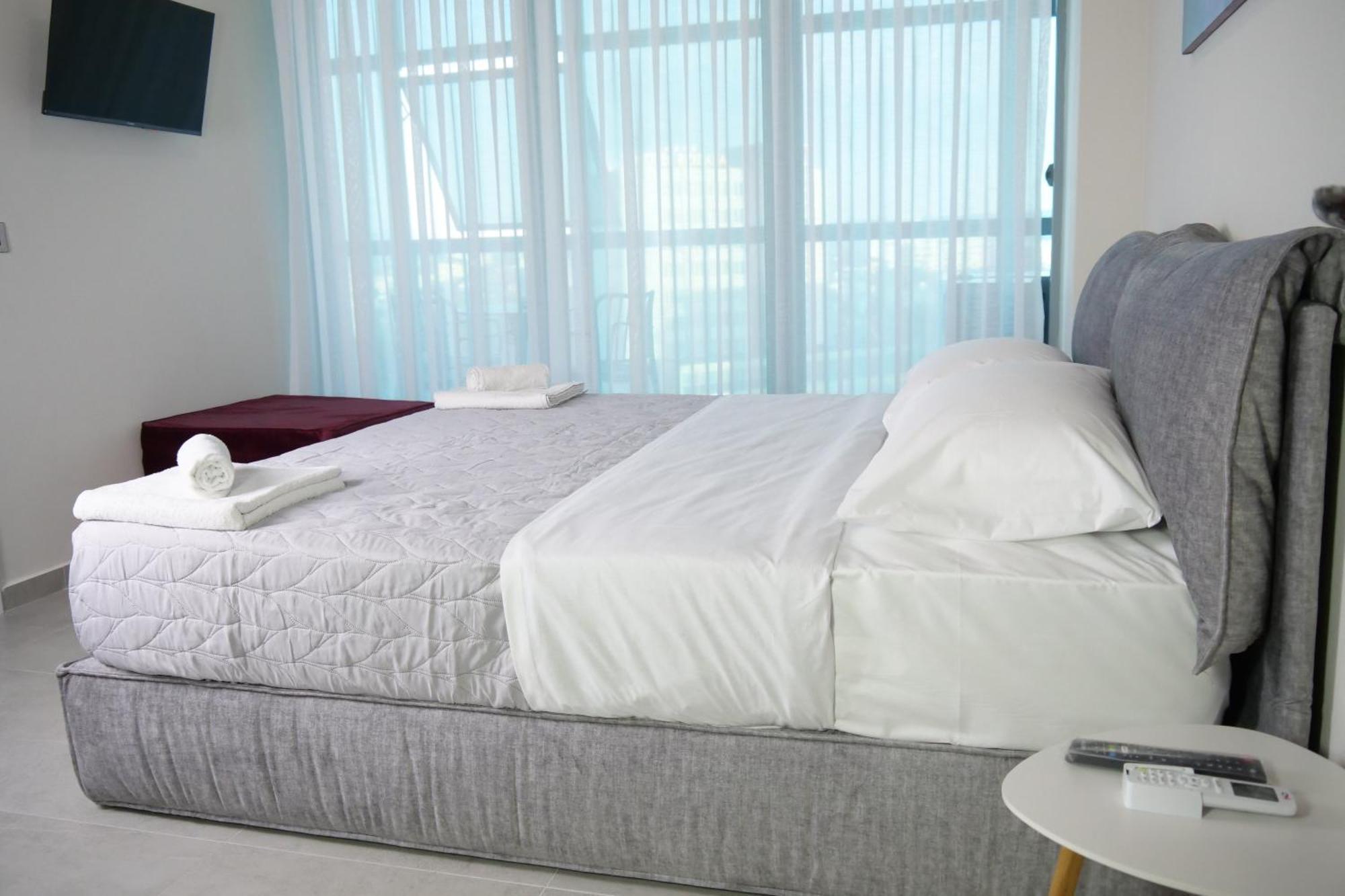 Stay-Five Rooms & Apartments Shkodra Exterior foto