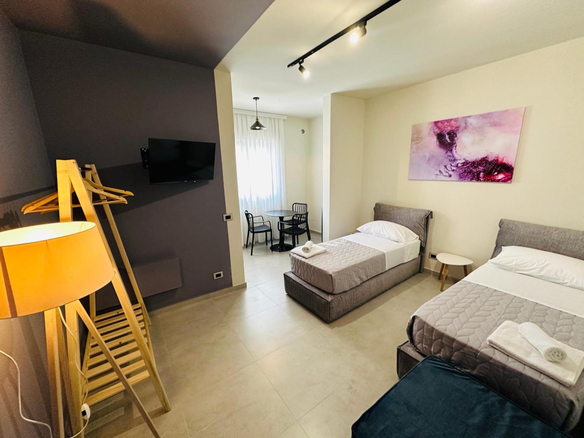 Stay-Five Rooms & Apartments Shkodra Exterior foto