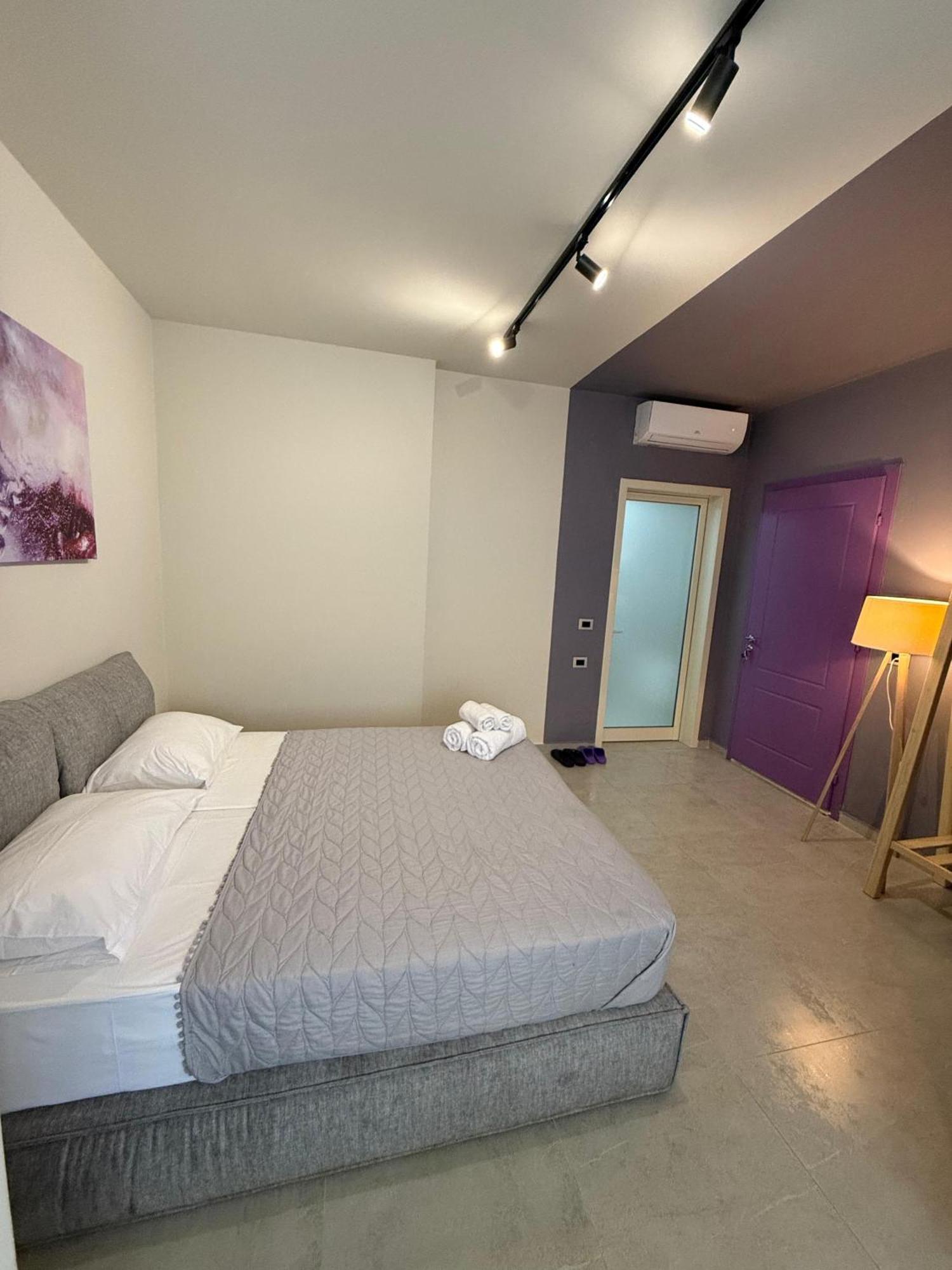 Stay-Five Rooms & Apartments Shkodra Exterior foto