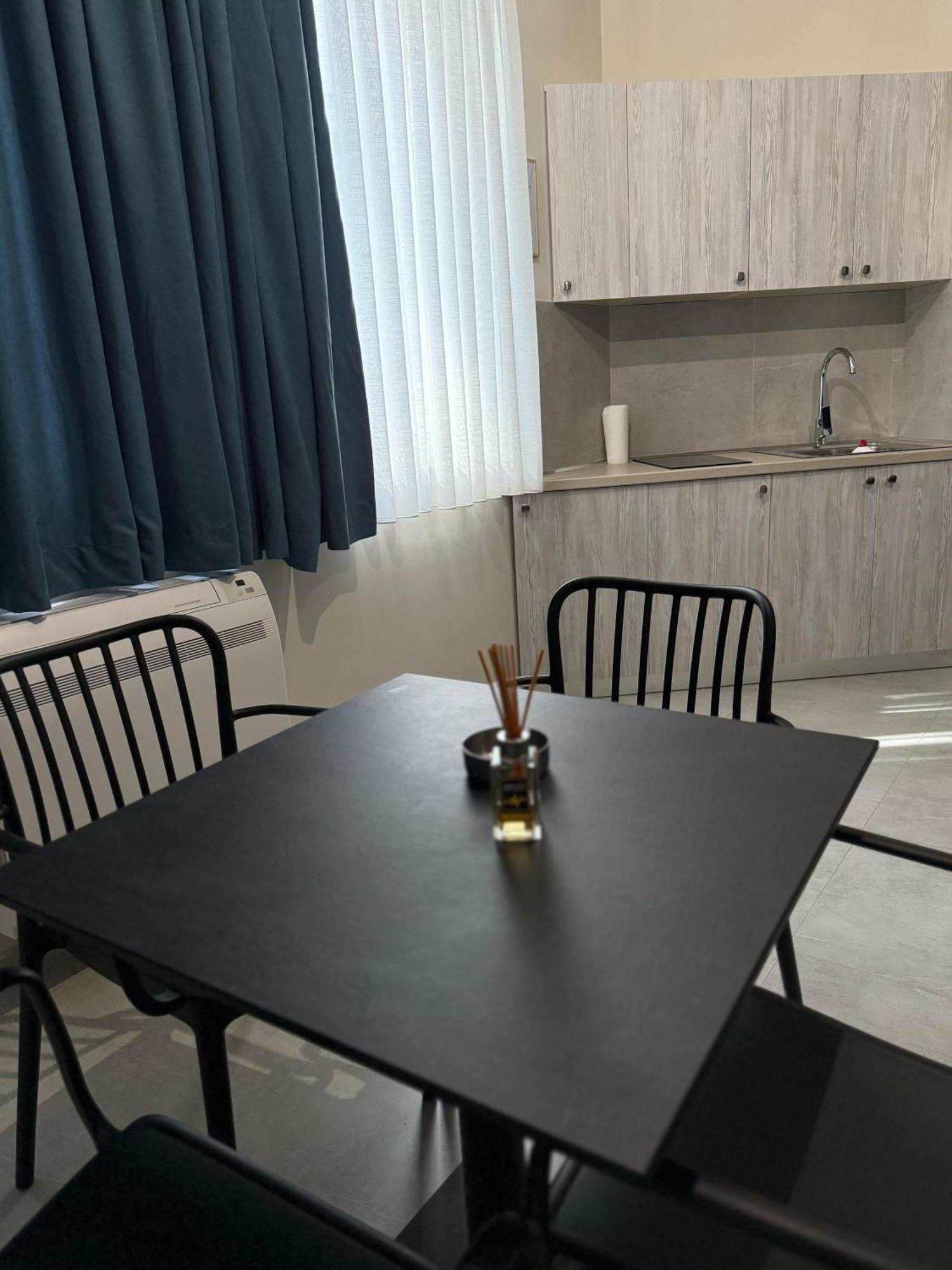 Stay-Five Rooms & Apartments Shkodra Exterior foto